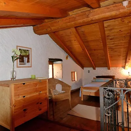 Casa Antica1801 Comfortable Casa de Férias Stazzona